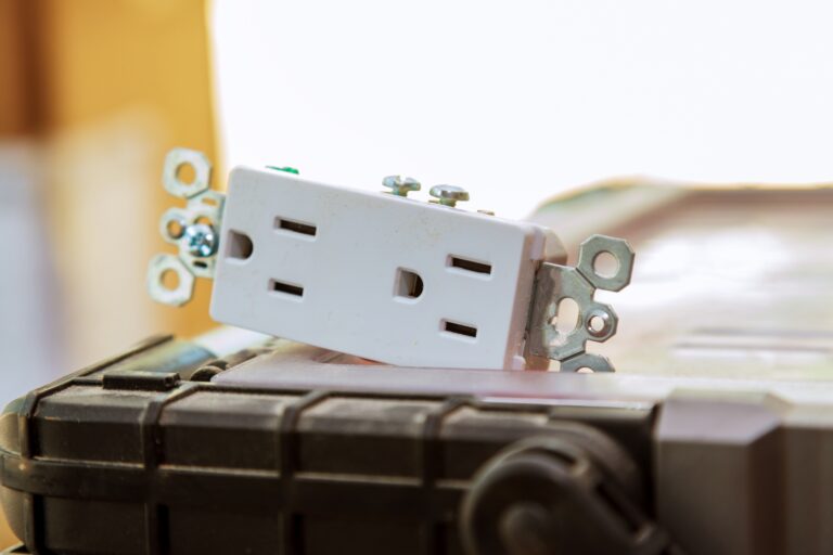 Top 5 Electrical Safety Tips Every Clermont Homeowner Should Know